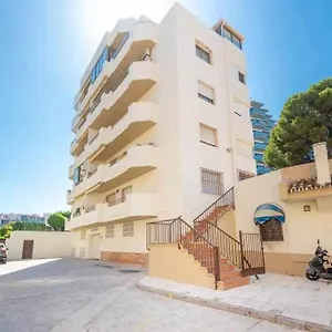 Santa Marta Al Lado De Servicios Y De La Playa , Benalmadena Spain
